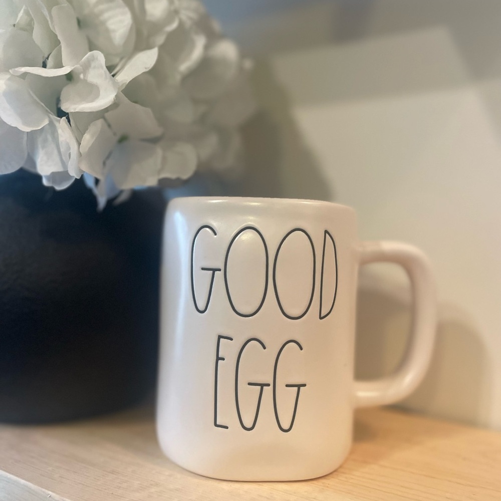 2/$25 Rae Dunn Good Egg Mug